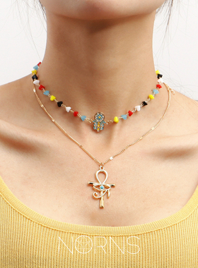 女性符号法蒂玛之手蓝眼睛