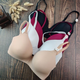 无痕内衣 80D外贸大罩杯无钢圈文胸冰丝牛奶丝光面夏季 75BCDE