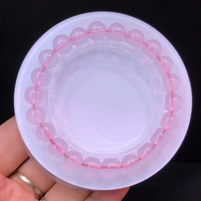 天然莫桑比克星光粉手串粉晶。规格8.5mm。重：19.85克