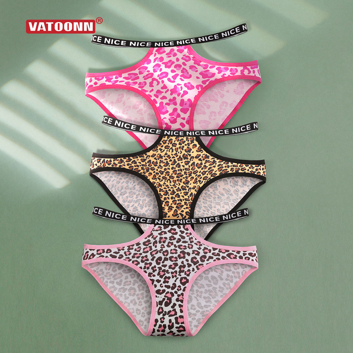 美式风豹纹内裤女纯棉镂空性感印花三角裤字母腰带大码抑菌裆低腰,女士内衣/男士内衣/家居服,女三角裤,淘宝优惠券,粉丝福利购,淘宝优惠卷