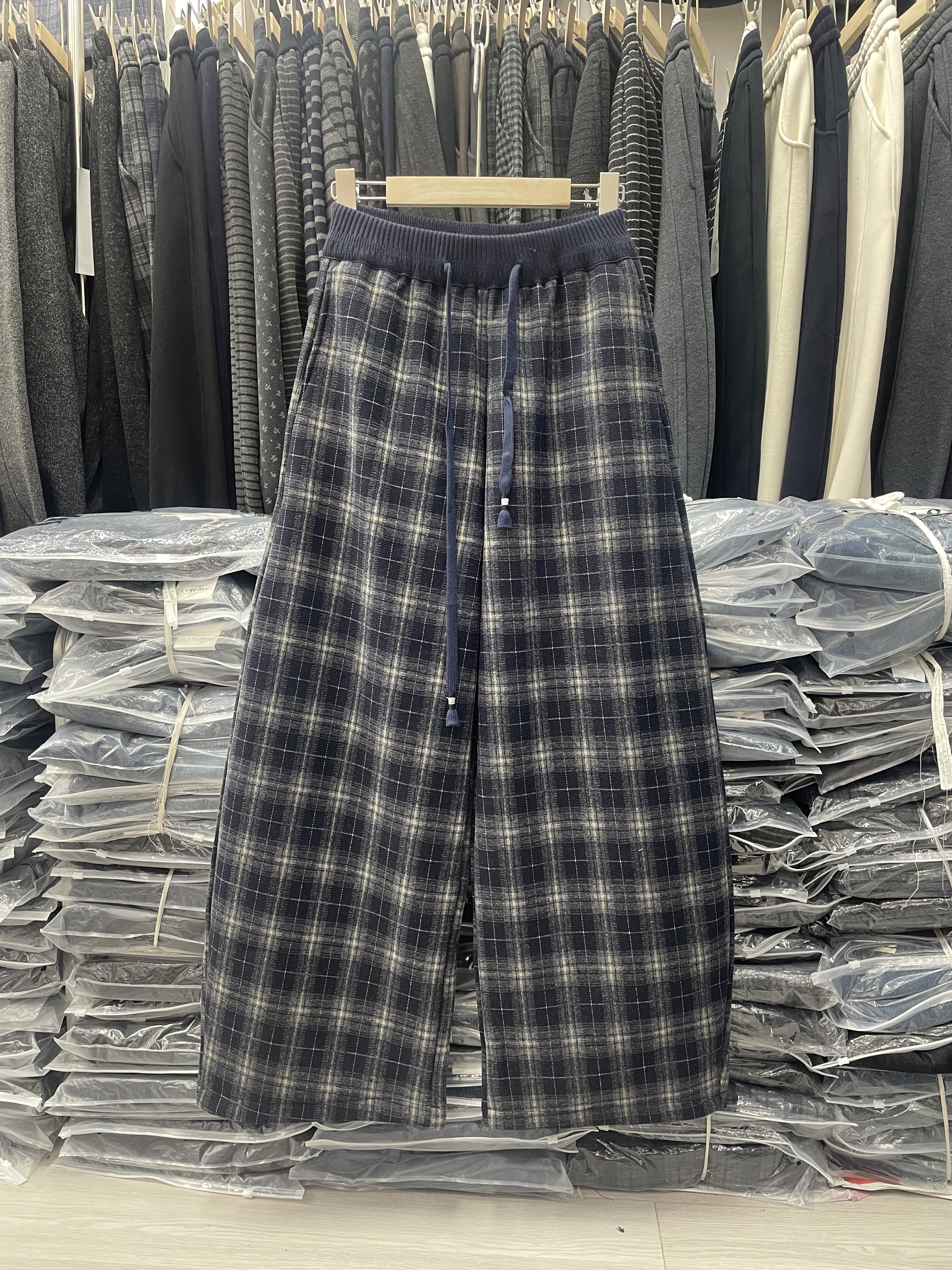 蒂娜尚品78526加绒格子裤小个子女冬季九分弯刀阔腿裤拯救大粗腿