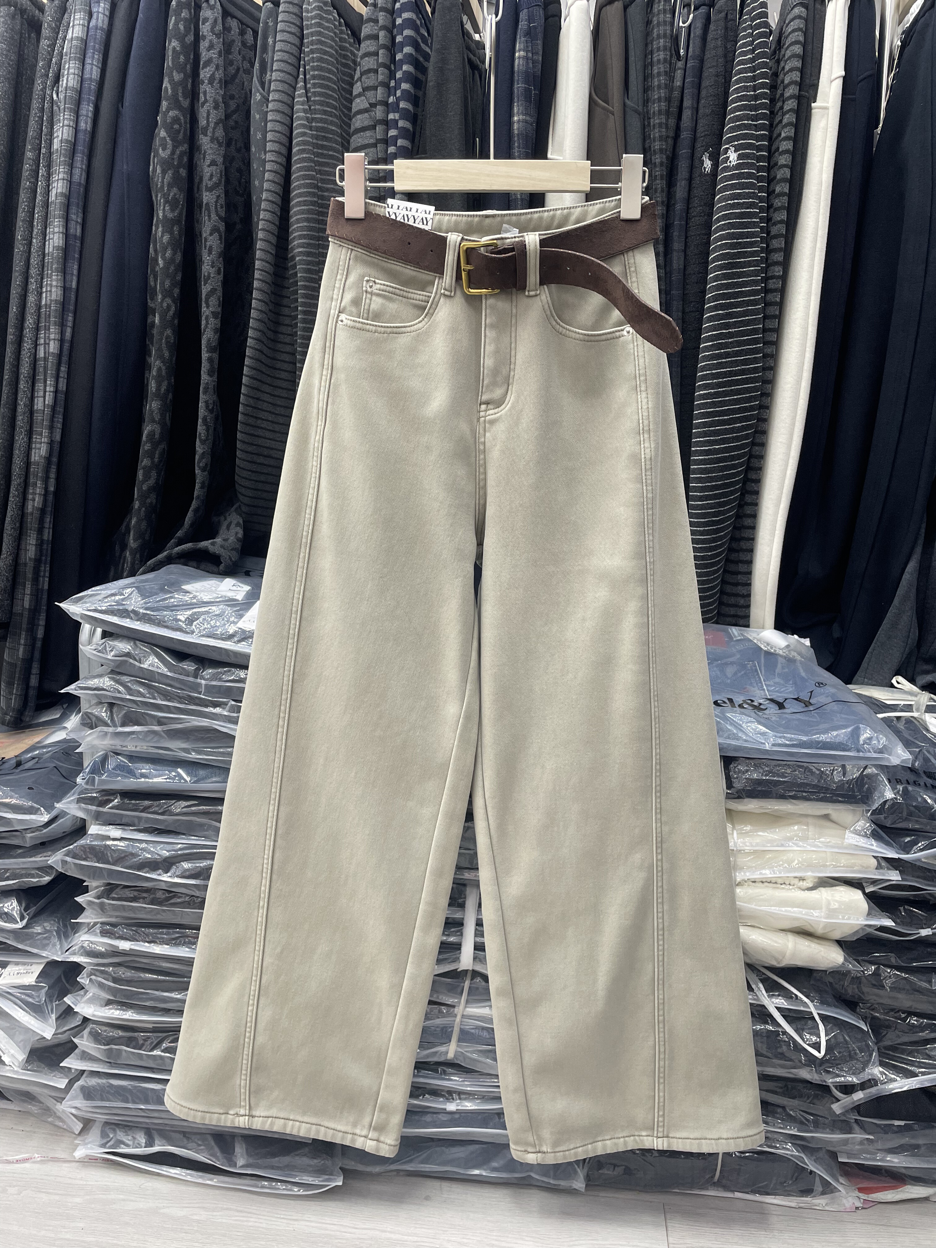 厚绒弯刀牛仔裤女冬季AngelYY7979-2正品气质卡其色阔腿裤显高瘦