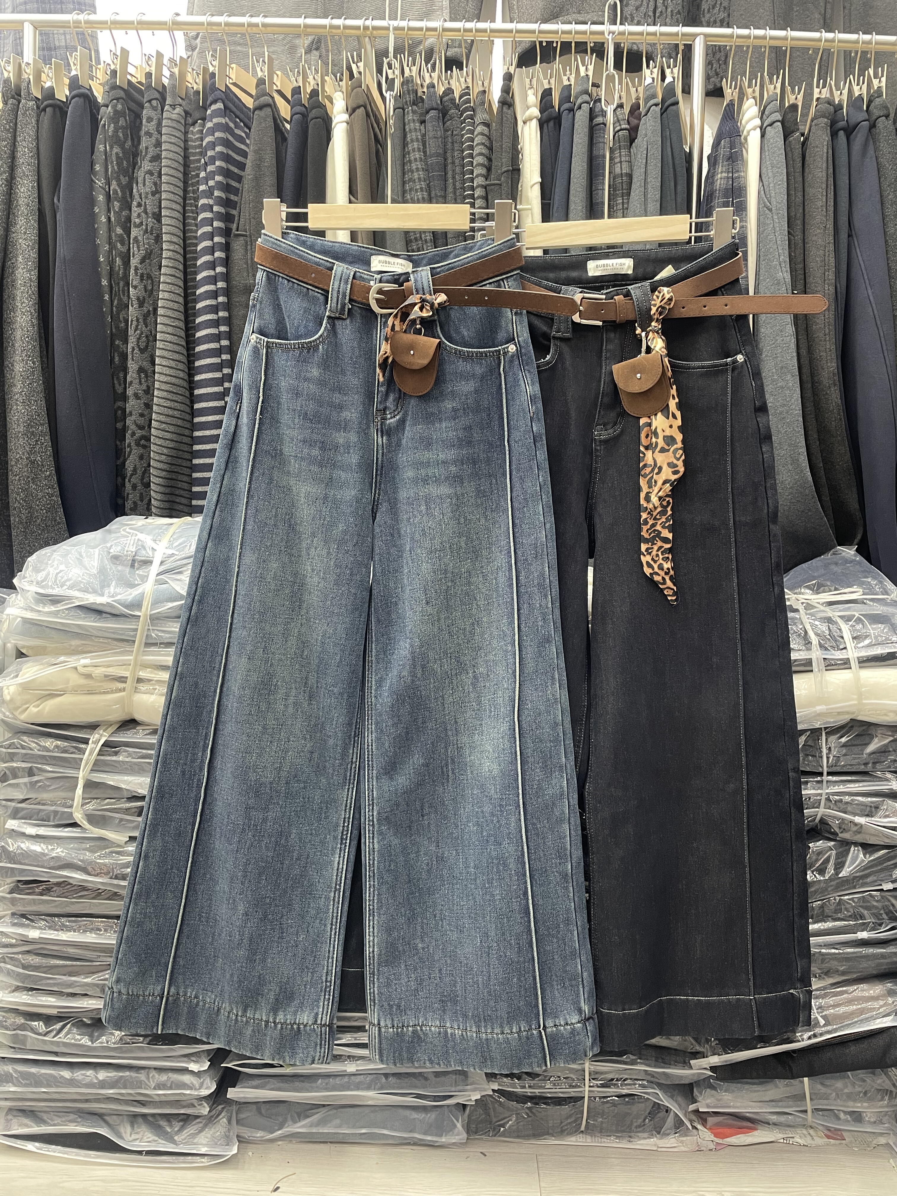 BUBBLEFI57206冬季正品高腰宽松显瘦百搭加绒阔腿牛仔裤女九分裤