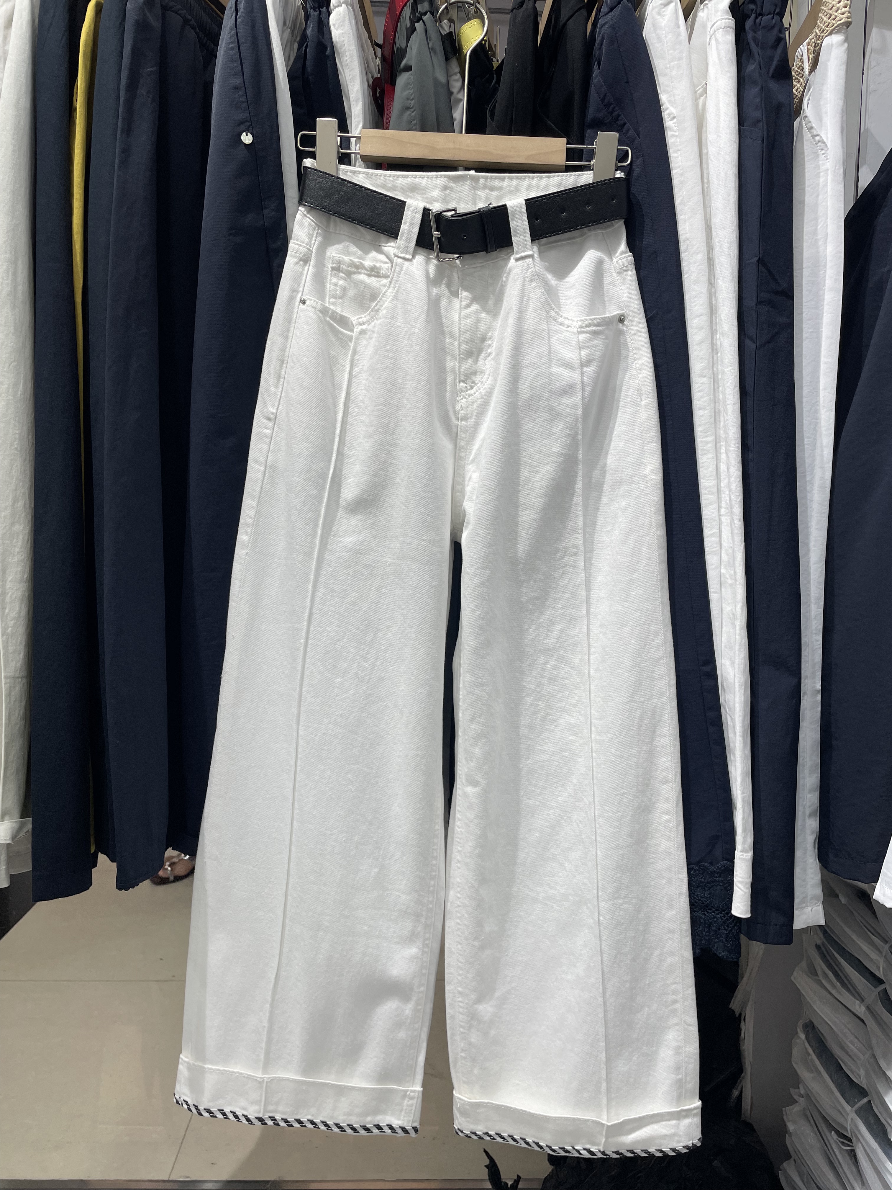 你们想要的白色牛仔阔腿裤~2025夏新款高腰弹力直筒裤卷边九分裤