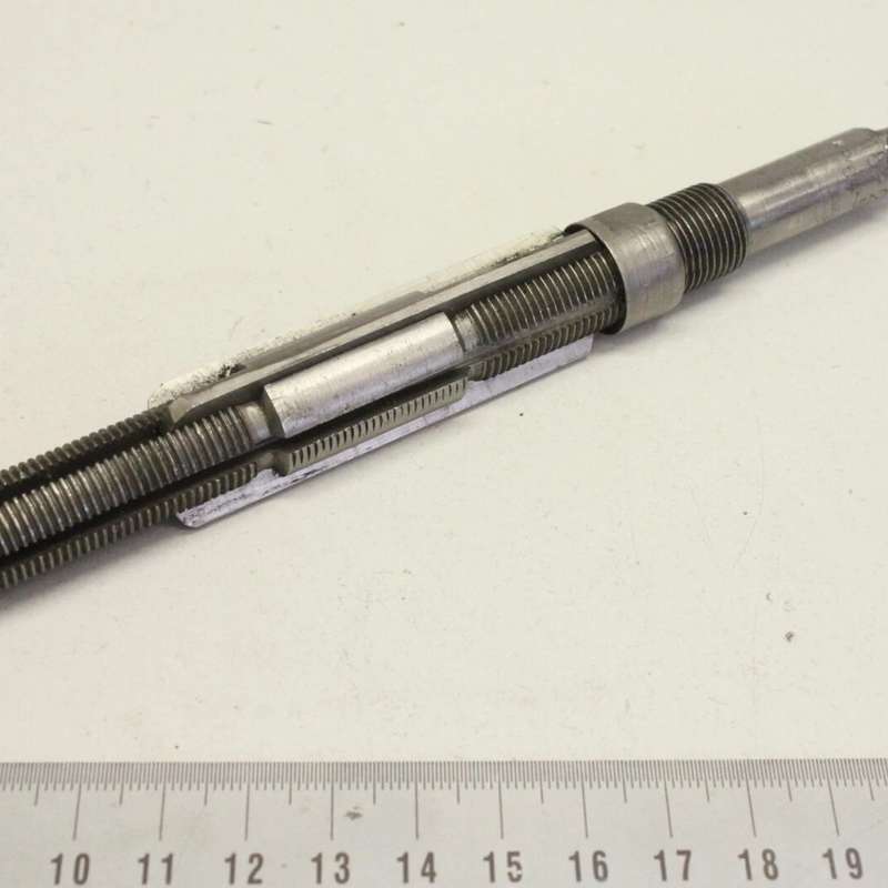 议价D18-21 45/64-53/64 Reibahle Maschinen verstellbar - 实物图