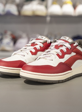 李宁板鞋女子2025春季新款惟吾 PRO S潮流时尚运动休闲鞋AEPV036