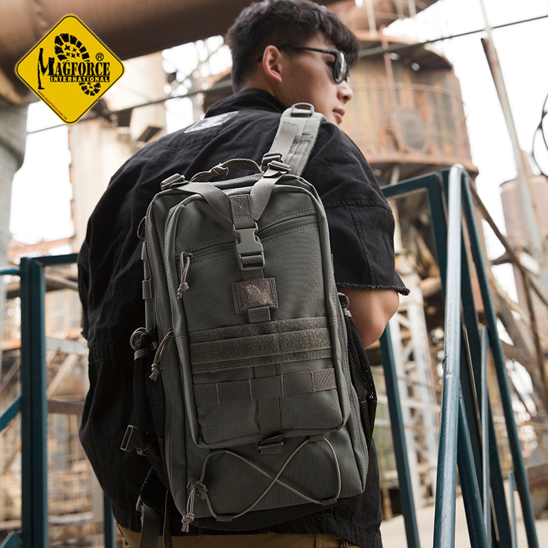 正品台湾magforce君规登山包背包