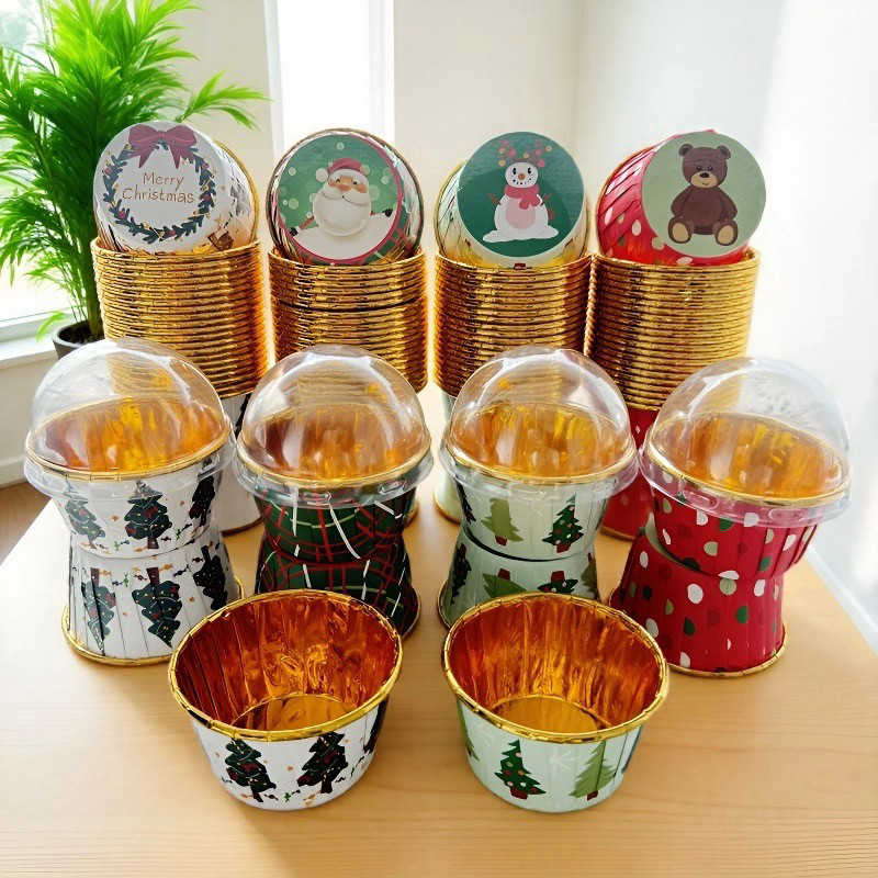 50个装新品圣诞纸杯蛋糕模具带盖马芬杯甜品打包盒一次性烘焙包装