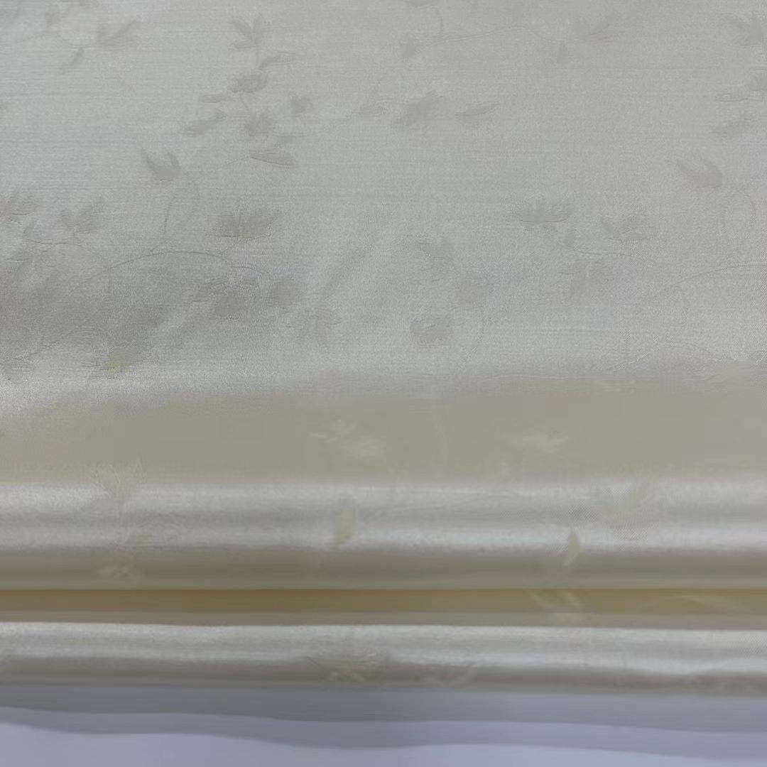 小藤花/35姆丝毛提花140门幅40桑蚕丝60精炼羊毛混纺褂子旗袍面料,纺织面料/辅料/配套,丝绸布料,淘宝优惠券,粉丝福利购,淘宝优惠卷