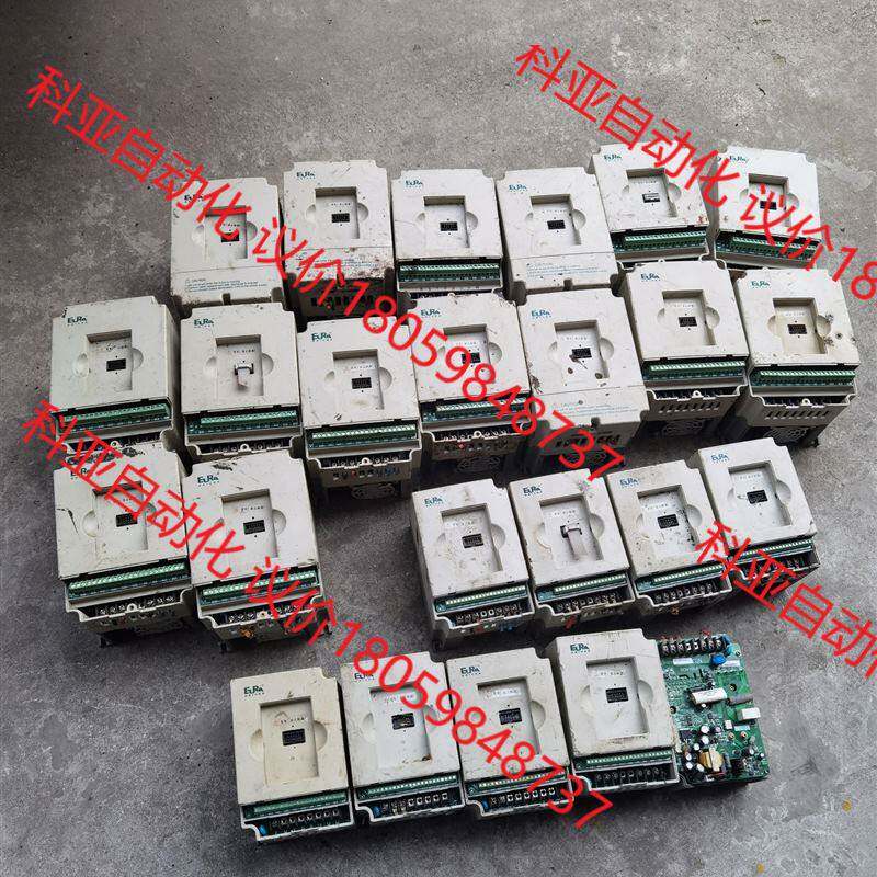0.75 1.5KW220Ⅴ欧端变频器详见图,有的外壳破,闲