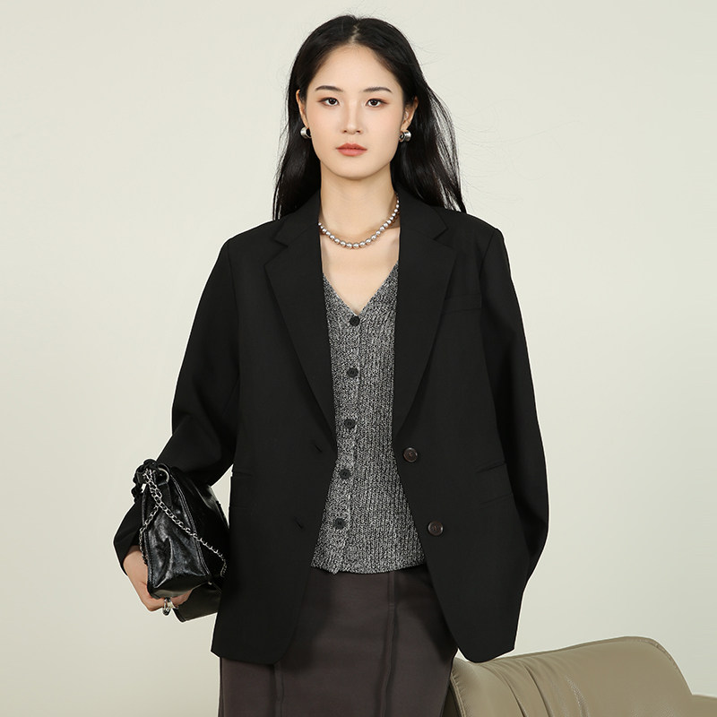 梵凯2025秋高级感气质西装外套女图片