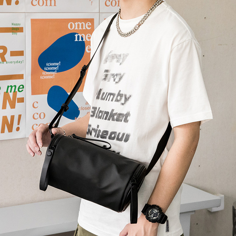 日系新款圆筒包男女休闲防水斜挎包牛津布质感百搭水桶包单肩包潮,箱包皮具/热销女包/男包,男士包袋,淘宝优惠券,粉丝福利购,淘宝优惠卷