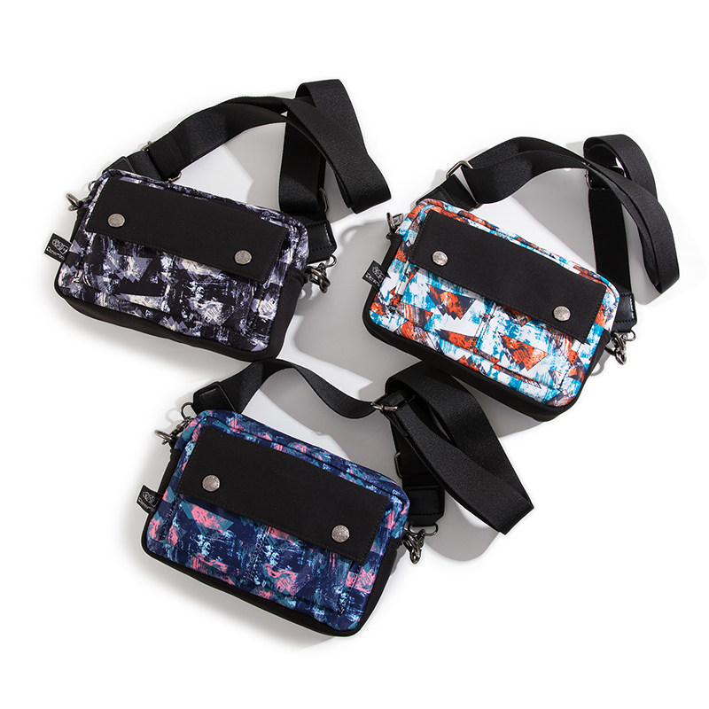 斜挎包男女涂鸦个性单肩包休闲小挎包青年街头潮流方包轻便邮差包