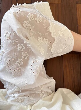 2025重工立体花朵蕾丝镂空白色阔腿裤女夏季慵懒休闲凉凉裤