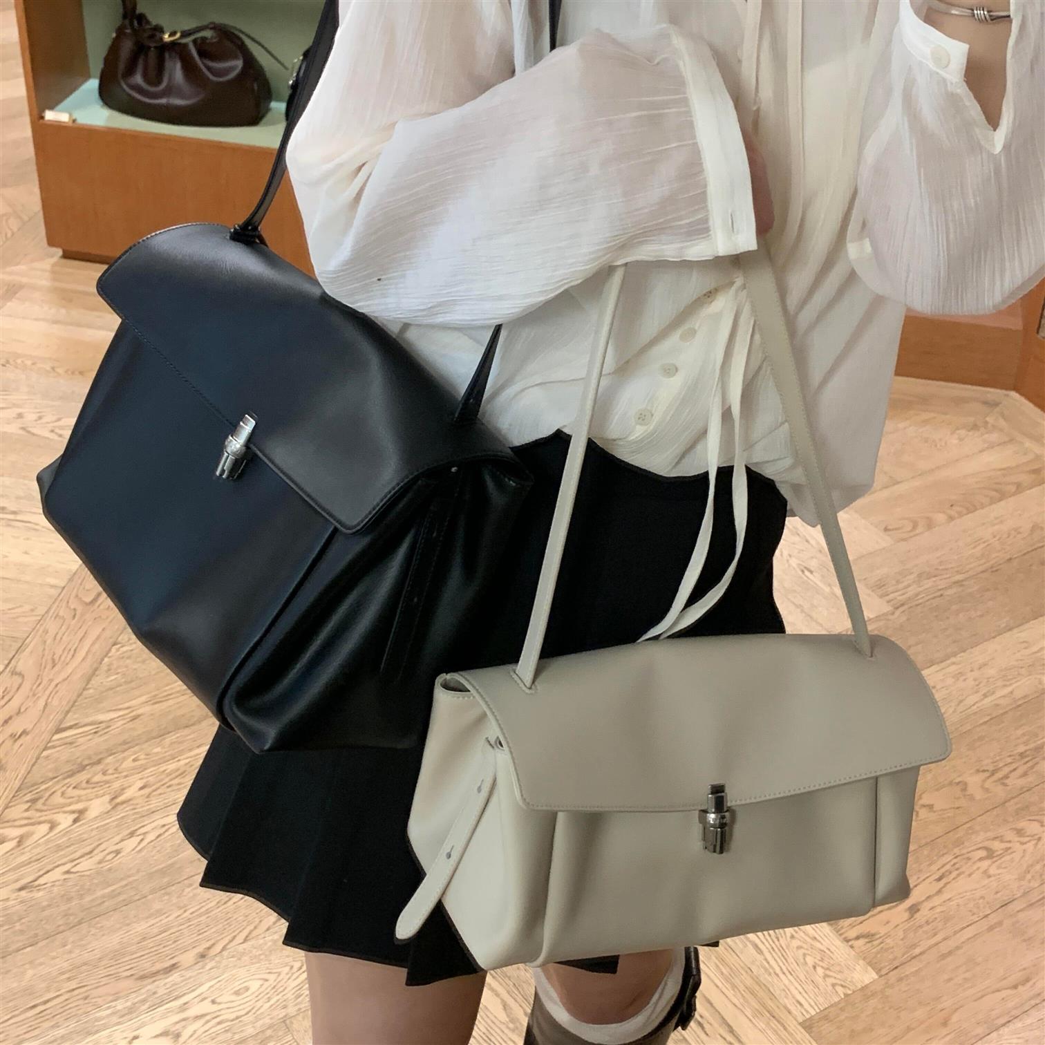 lememe26年设计师翻盖托特包