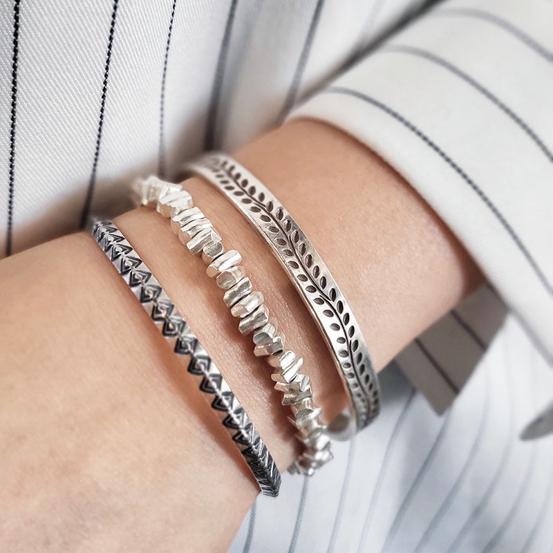 ANCIENT ENGRAVED SILVER BRACELET PLAIN RING BRACELET  VINTAGE THAI HANDMADE SILVER CHIANG MAI SILVER JEWELRY SOLID OPEN BRACELET