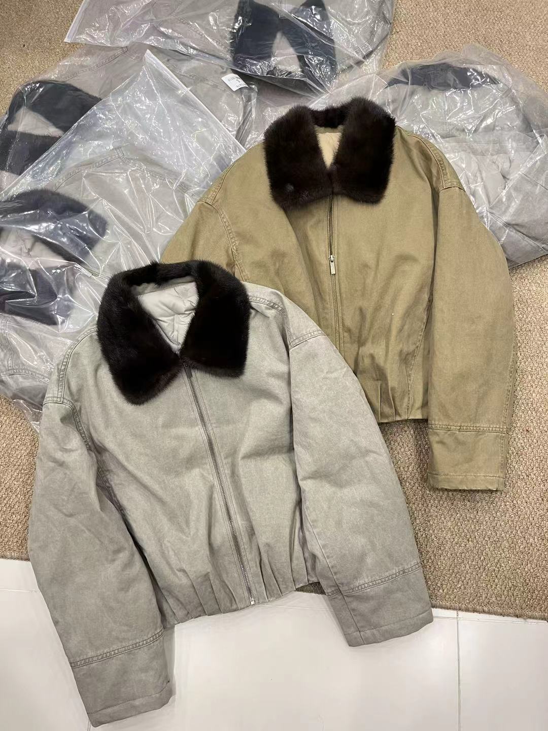 欧洲站2025冬季新款欧货时尚翻领拉链水貂毛领显瘦鹅绒羽绒服外套