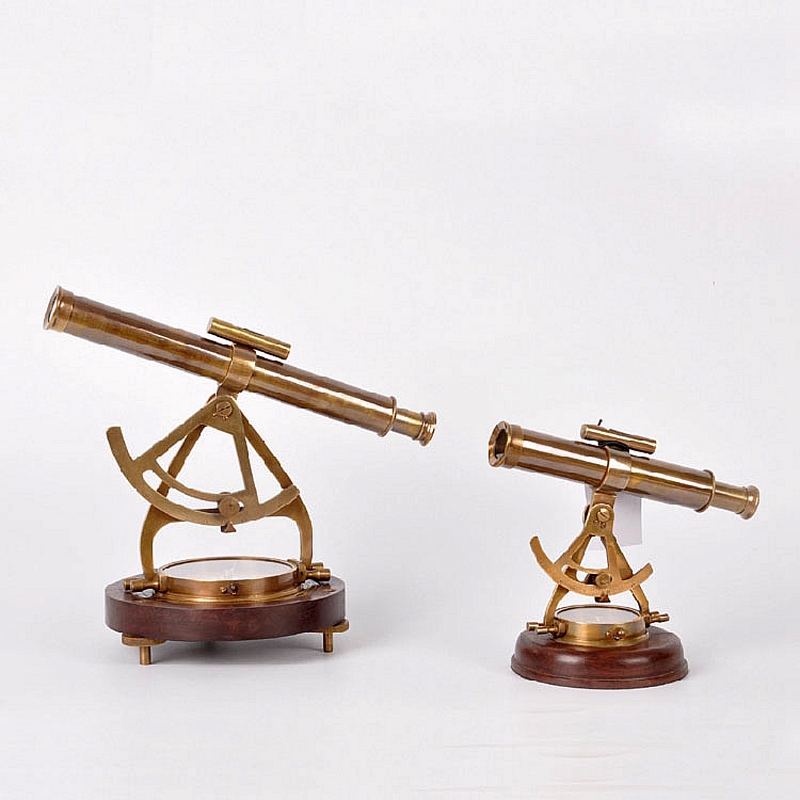 轻奢风黄铜望远镜复古做旧指南针
