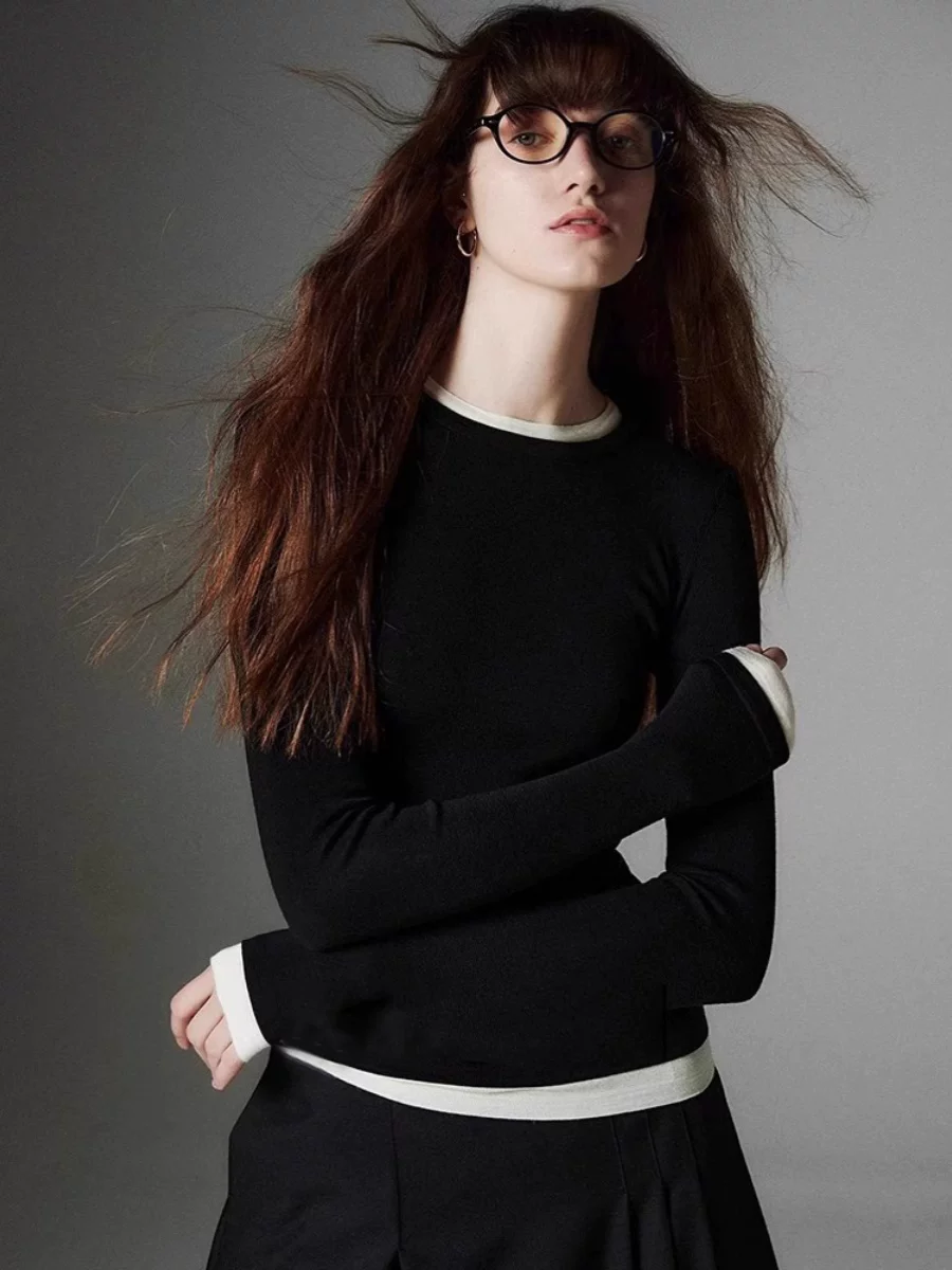 PINKEEN黑撞色圆领长袖针织衫女冬季2024新别致简约气质打底毛衣