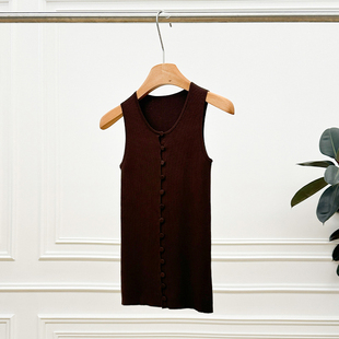 温柔氛围感拉满 慢真丝针织背心 微光质感 柔滑面料 桑蚕丝