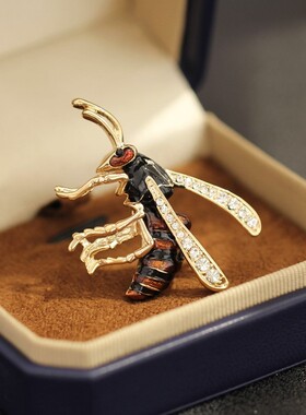 欧美个性镶石黄色小蜜蜂胸针百搭