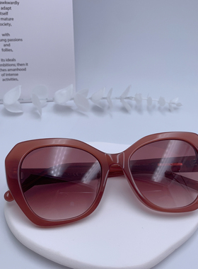 商场爆款2024防紫外线板材框美颜镜出行旅游拍照太阳镜墨镜LC121