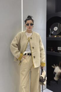 27-902皮毛一体大码女装外套韩版时尚圆领百搭显瘦外套女