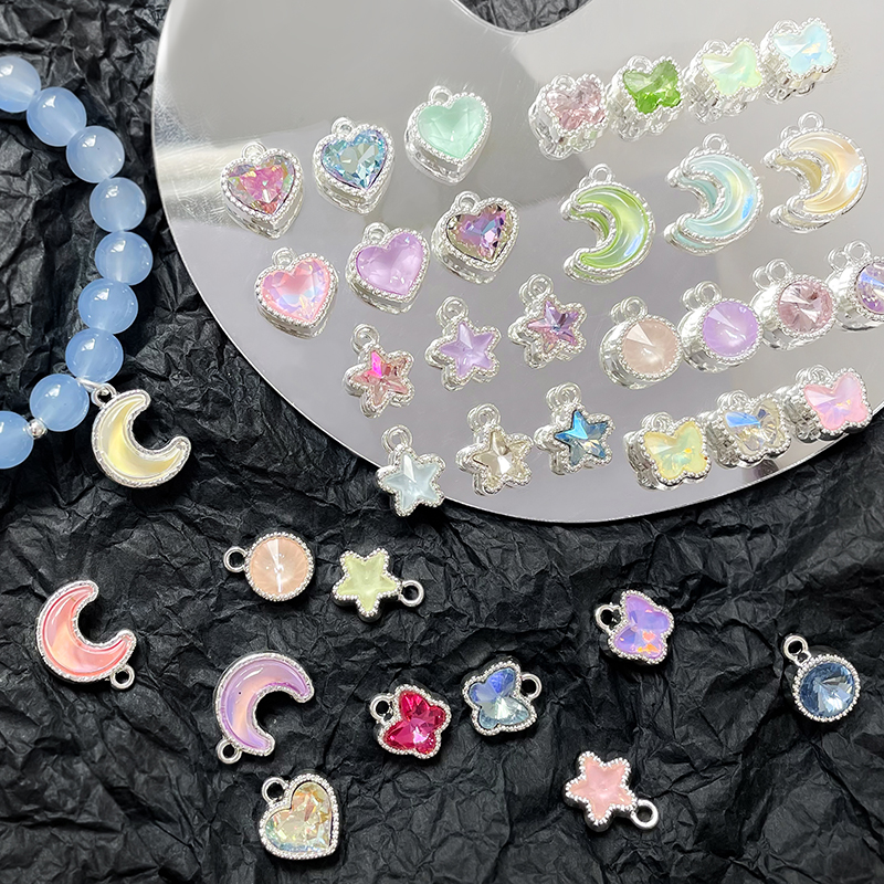 ins甜酷风爱心蝴蝶月亮吊坠diy手作手链项链串珠手机链配件材料