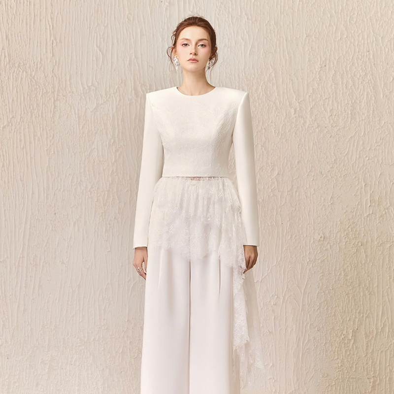 越南小众品牌ARTI 2025年新年新款短款蕾丝圆领上衣+舒适阔腿裤