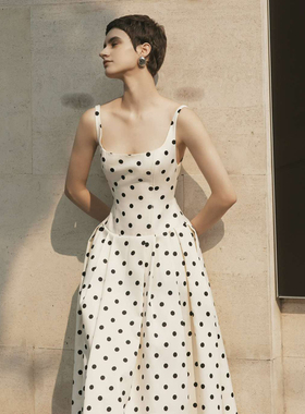 越南小众品牌HUONG 2025年夏季新款赫本风黑白波点高腰吊带长裙