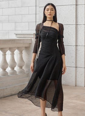 越南小众MUSTHAVE2021冬季新款法式复古网纱拼接连衣裙仙气晚礼服