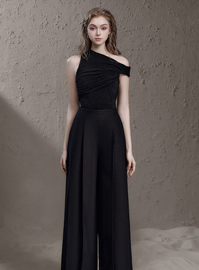 越南小众DELICATE 2024夏季新款法式通勤风简约黑色弹力单肩套装