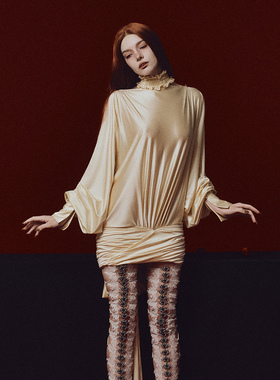 越南品牌LA VIERGE 2025年冬季新款时尚晚会香槟色露肩包臀裙