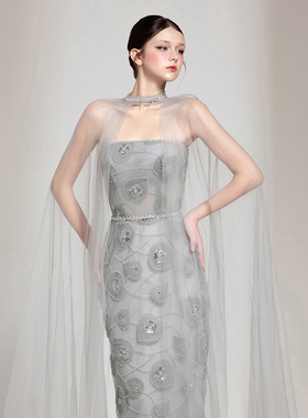 越南小众品牌CHOU PHAN 2025年秋季新款高级灰色水钻叶薄纱裙