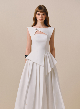 品牌授权 越南小众品牌CICI 2025年春季新款时尚白色镂空百褶裙