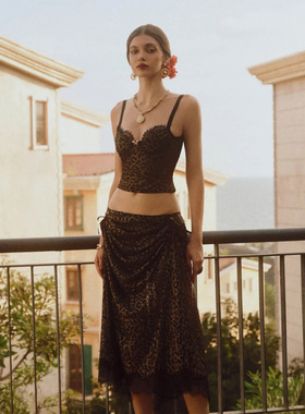 越南品牌LA VIERGE 2025年夏季新款豹纹蕾丝吊带+同款半裙