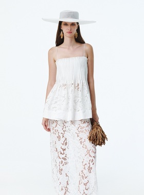 越南小众品牌ONONMM 2025年秋季新款南法风白色弹力吊带度假套装