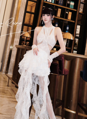 越南小众LA REINE 2025年夏季新款纯白仙气蕾丝镂空连衣裙
