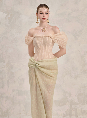 越南小众LINH PHUNG 2026年夏季新款奢雅曲线收腰网纱挂脖裙