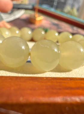 天然正品和田黄口起荧光圆珠12手链女款玉石非多圈手串