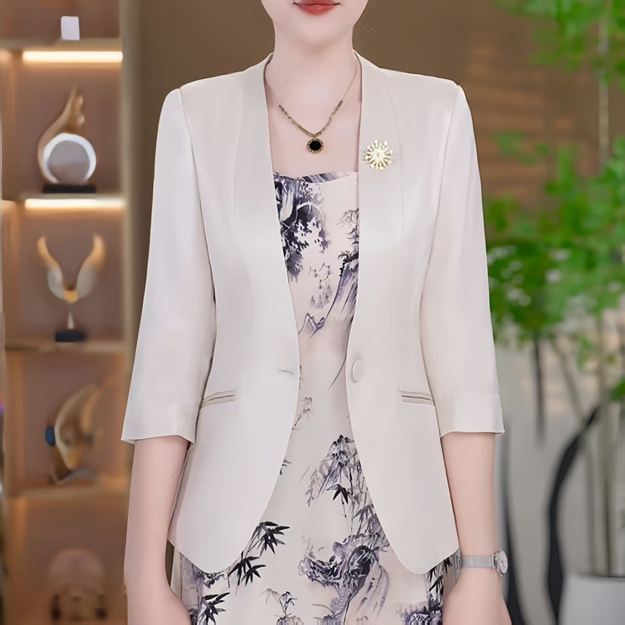 高端醋酸缎面小西装外套女2025春夏新款七分袖修身西服连衣裙套装