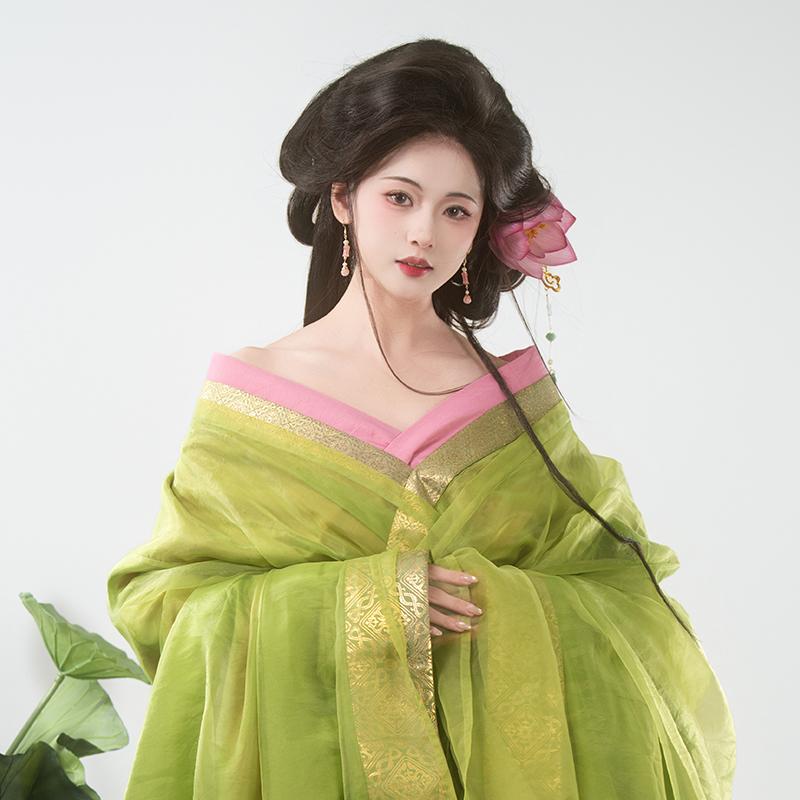 山迟【染荷】汉服战国袍复原古绿色织金锦双层春秋冬日常仙气上镜