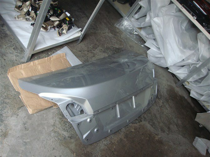 英朗 新老凯越新君威新君越后备箱盖GL8陆尊景程乐风全车配件