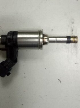 别克新君威新君越昂克雷昂科威2.0T1.6T喷油嘴总成