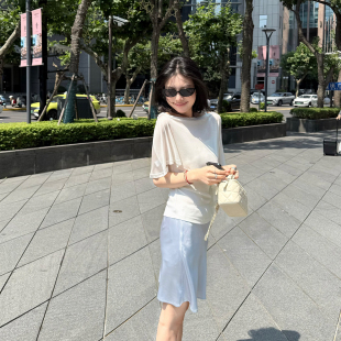 喂狗小面包 恰似温柔'莱赛尔莫代尔棉'披肩吊带两件套装女夏装