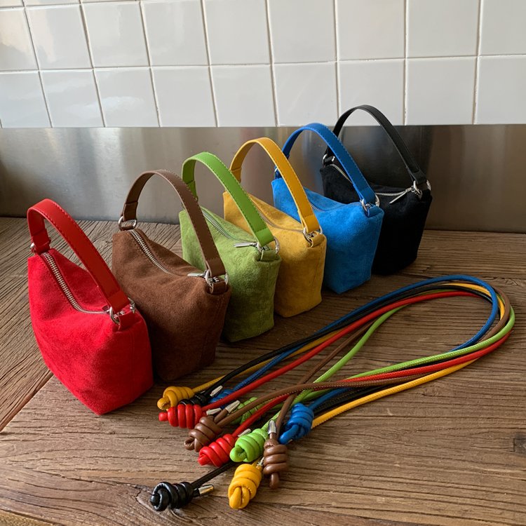 韩系超火小包包女式2025新款秋冬复古麂皮绒斜挎包流行手提饺子包