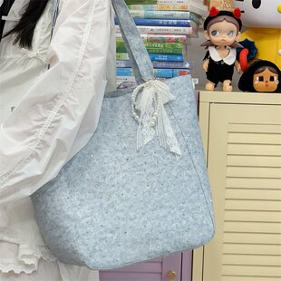 夏天大容量高级感上班通勤托特包包女2026新款潮浅蓝色腋下帆布包