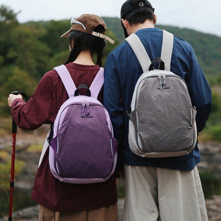 日常通勤双肩包时尚简约旅行包休闲撞色大学生书包轻便出行电脑包