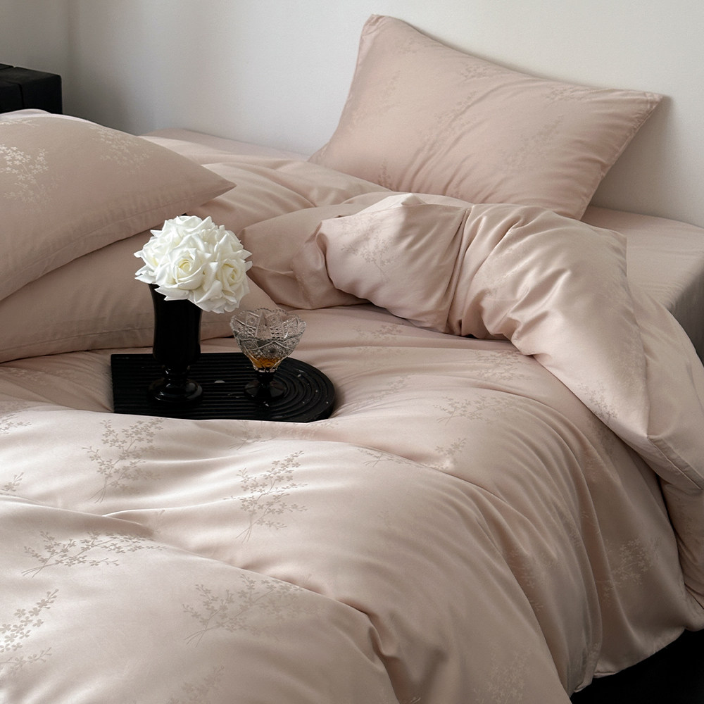 在耳边轻奢天丝棉提花四件套春夏凉感莱赛尔床单被套高支贡缎床品,床上用品,床品套件/四件套/多件套,淘宝优惠券,粉丝福利购,淘宝优惠卷