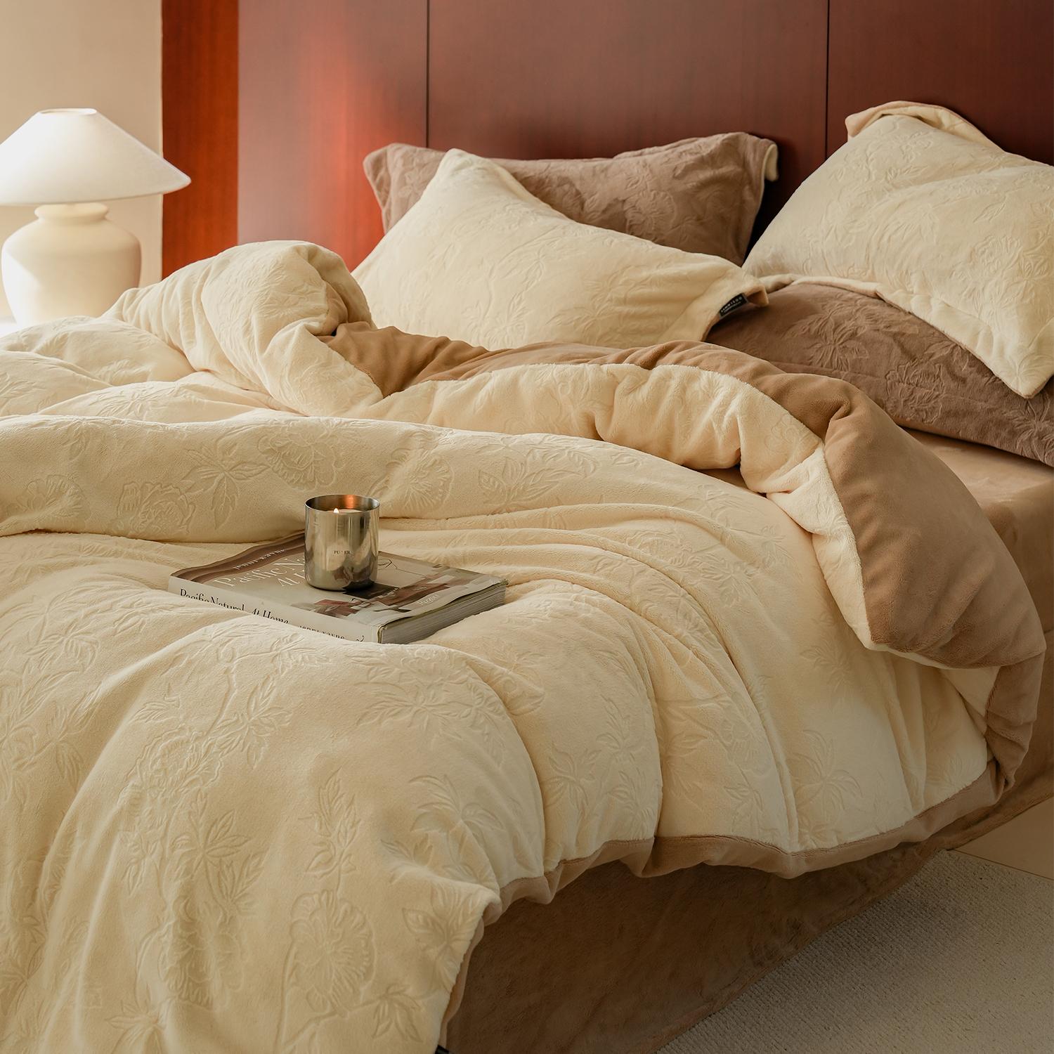 牛奶绒四件套雕花加厚简约北欧风